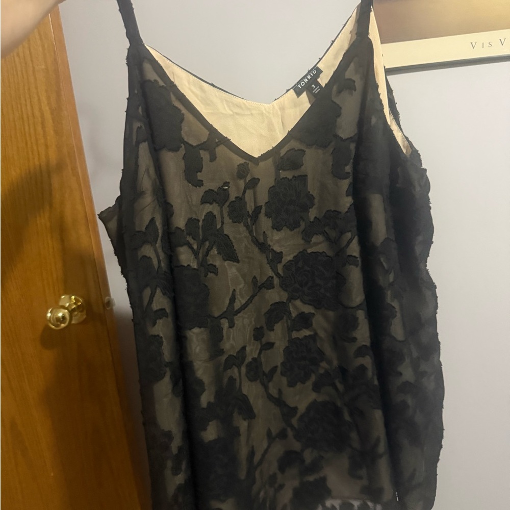 NWT Torrid Black Floral Lace Camisole